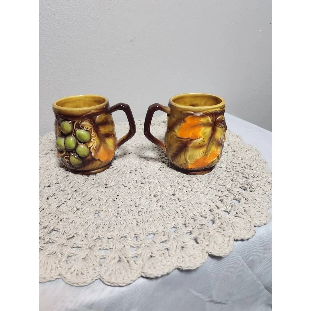 Vintage Ceramic Grape Cluster Centerpiece Pot and Matching Mug Set Amber Gold